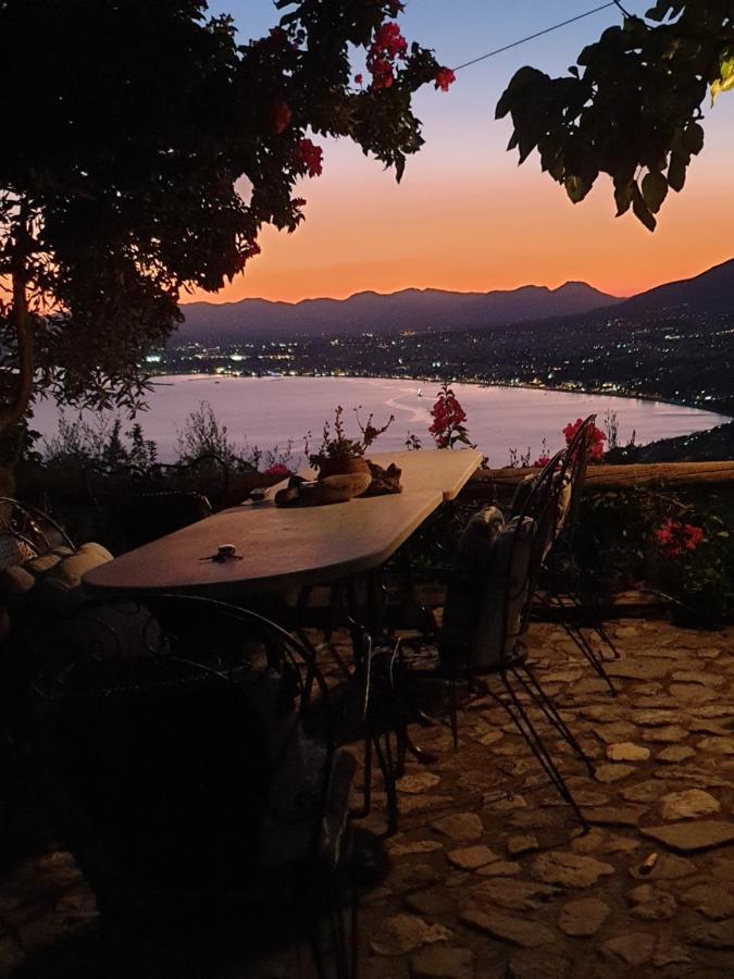 Unique View Apartment 칼라마타 외부 사진